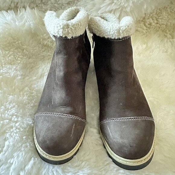 Lugz Bootie Brown Suede Boots Womens 8.5 Side Zipper - Picture 3 of 10